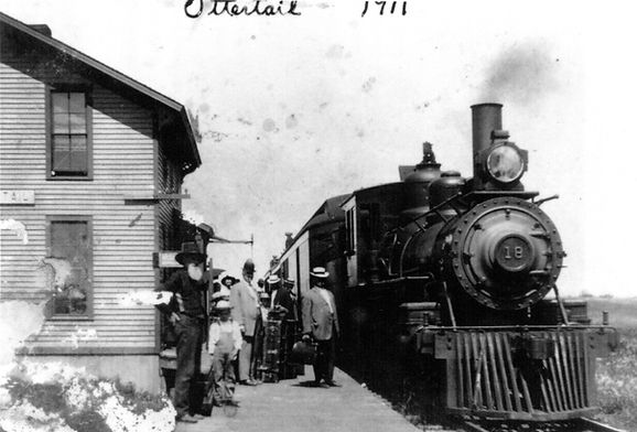 Passengers 1911img007.jpg