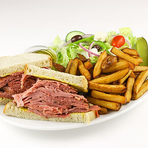 Sandwich - Frites et salade