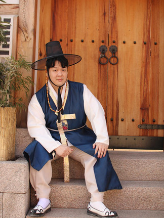 hanbok photoshoot at Bukchon Hanok Village