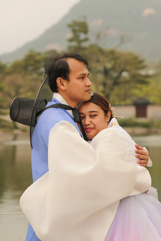 hanbok rental photography gyeongbokgung palace korean drama couple