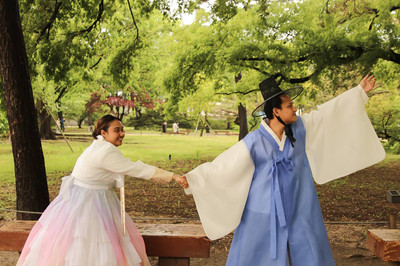 korean drama hanbok rental photography family gyeongbokgung