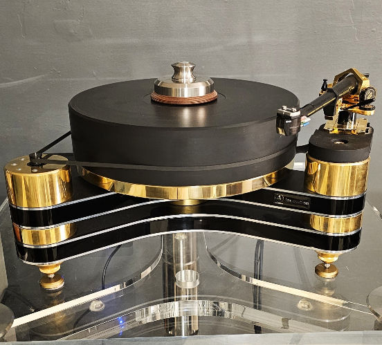 חדרי תצוגה והאזנה