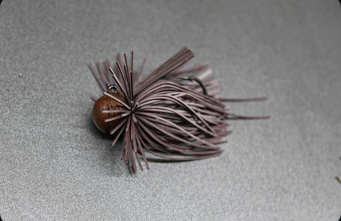 “SQ LIVING RUBBER OLD BROWN” KOOSHBALL MICRO PWR XT JIG