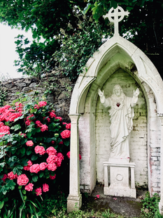 8 ways to celebrate the Sacred Heart in June