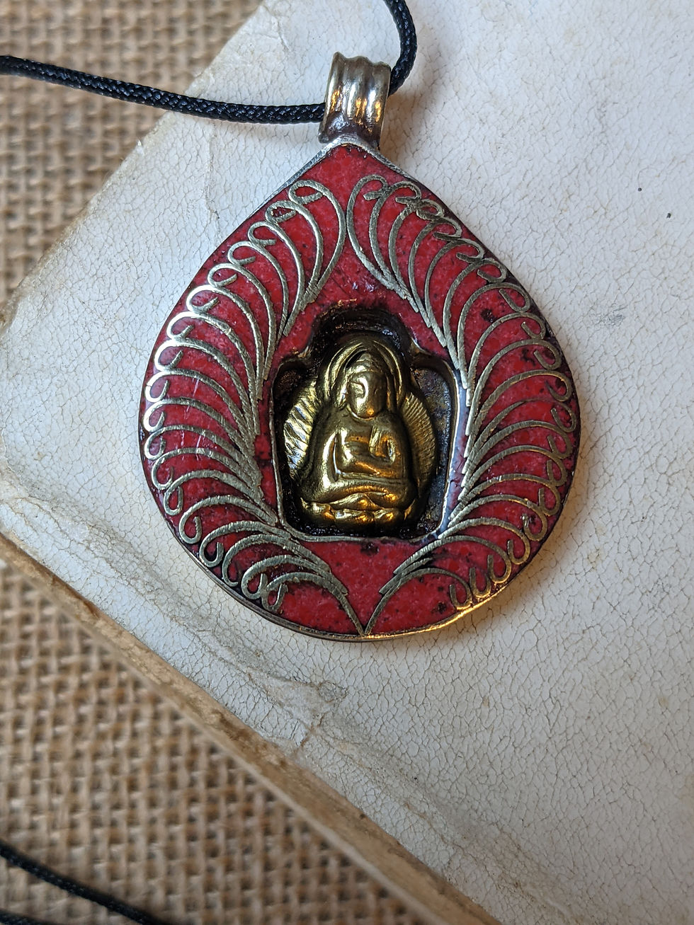 Miniatura: Ciondolo Buddha in Foglia di Corallo / Ciondolo tradizionale tibetano