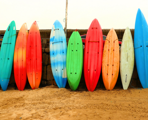 Self-catering-holiday-cottage-in Illogan-Cornwall-surfing.png