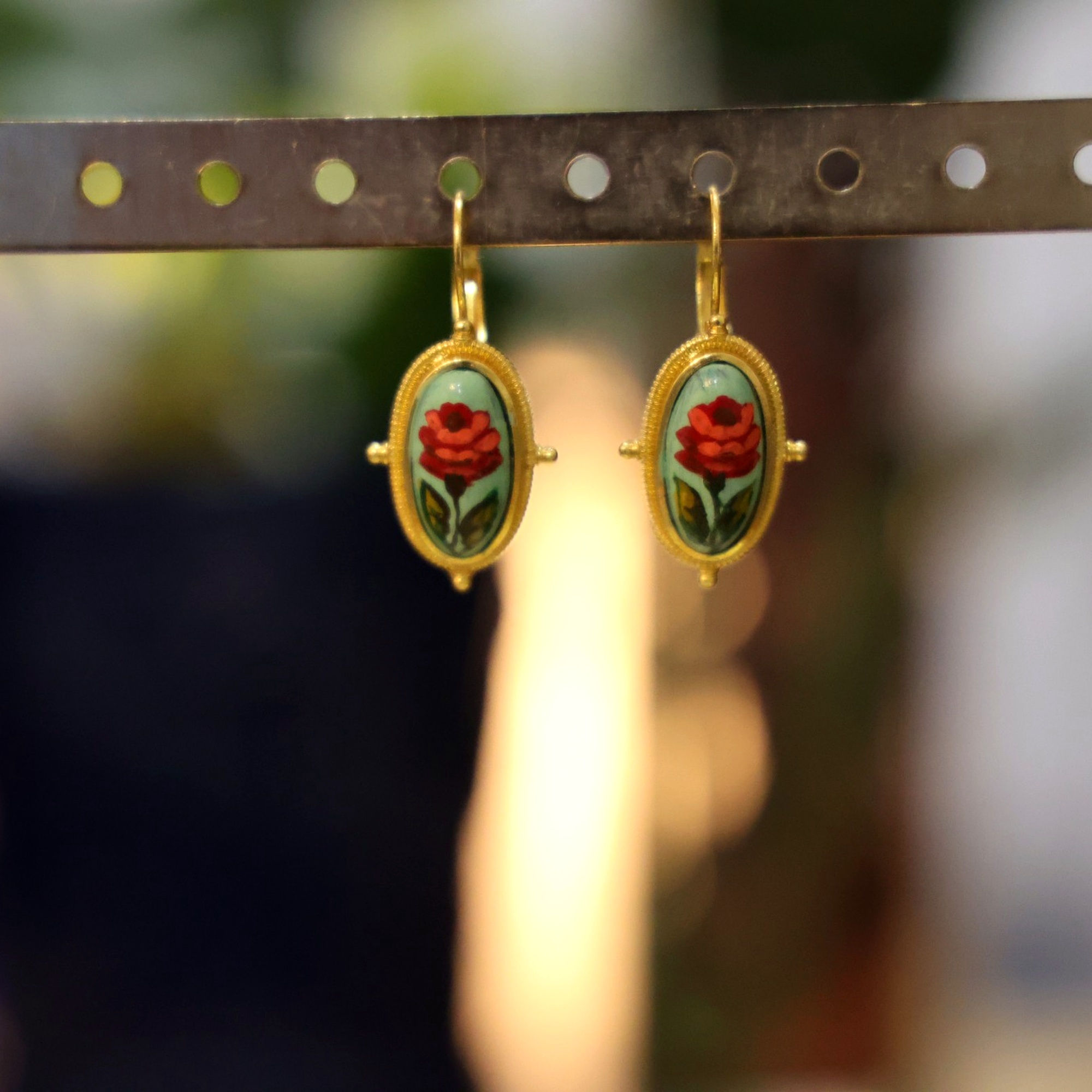 Gul-e-Sukoon Earrings