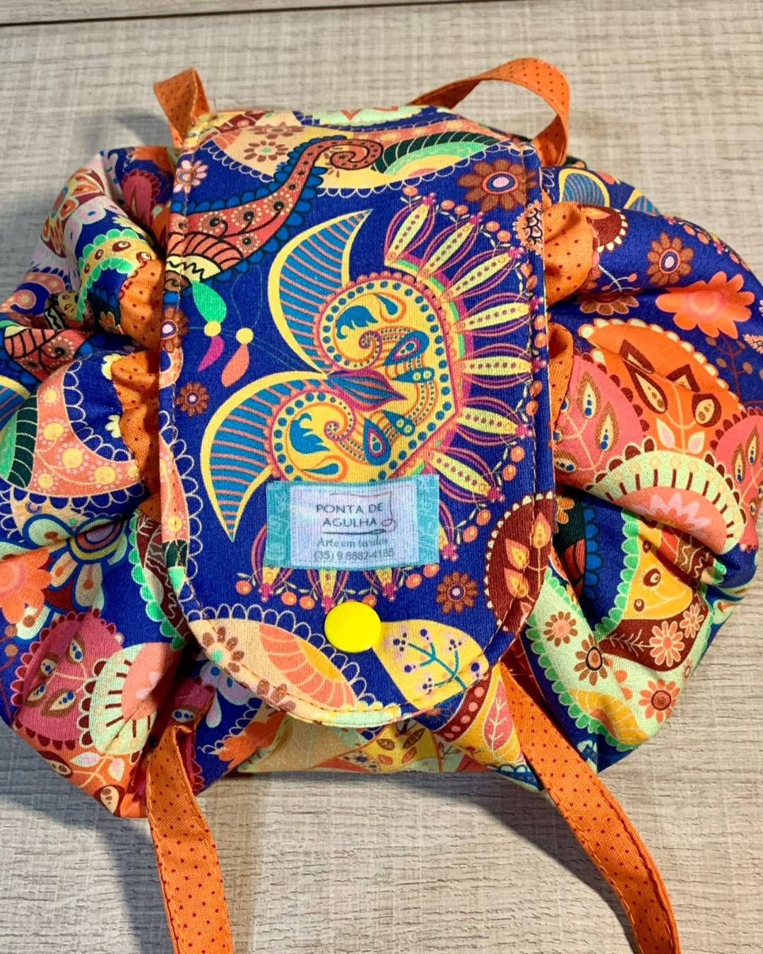 Necessaire Artesanal para Maquiagem e Produtos de Beleza