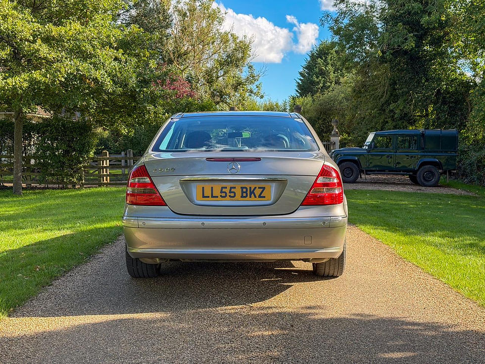 Thumbnail: 2005 Mercedes-Benz e500 avantegarde
