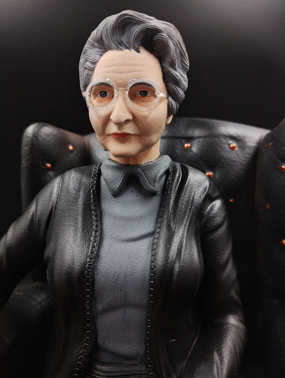 Miniatura: Escultura De Françoise Dolto