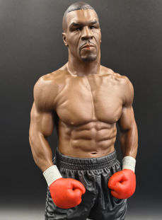 Mike Tyson Peça de arte com 27 cm de altura ultrarrealista