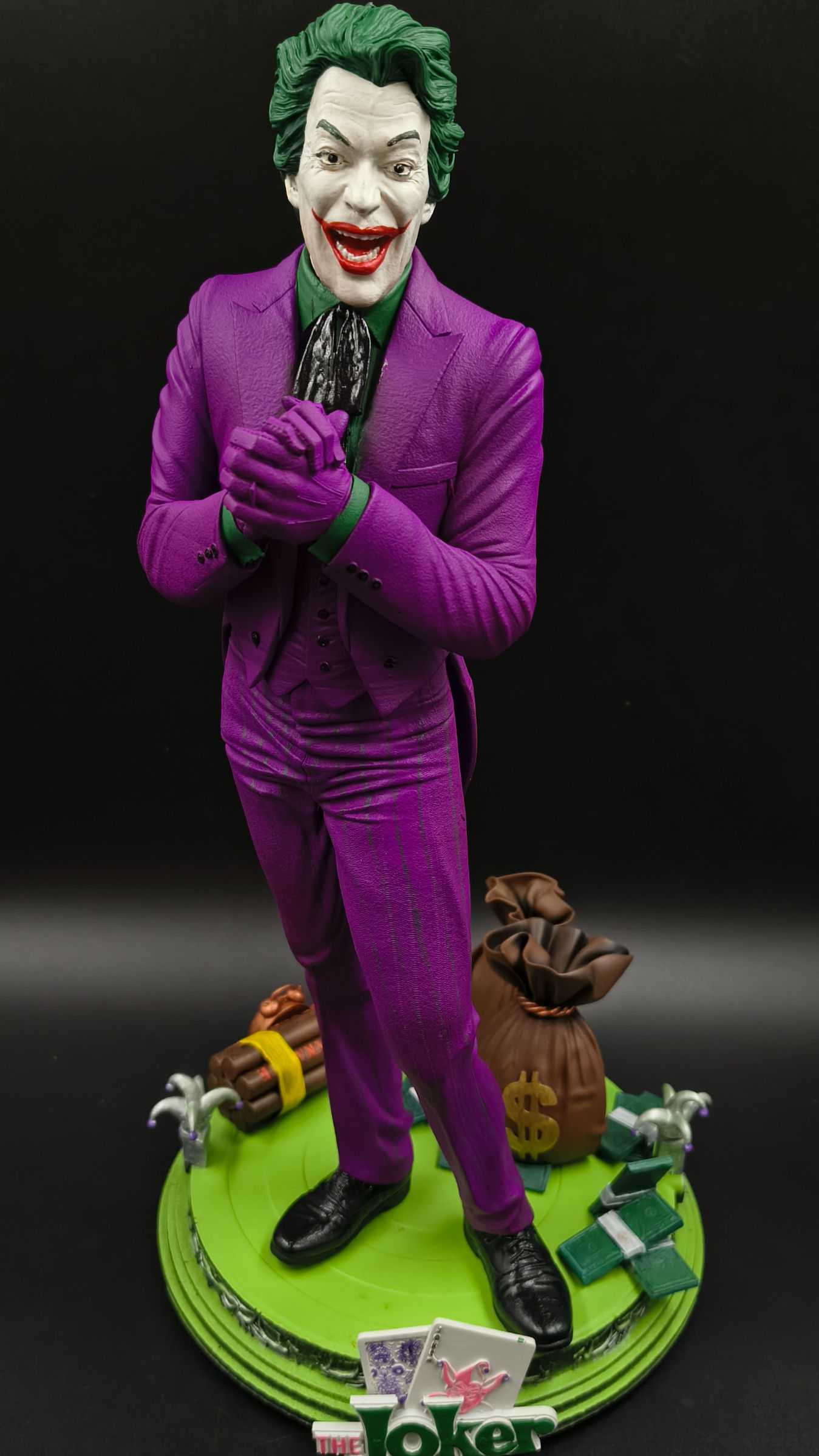 Coringa Joker César Romero Batman 1966 Escultura 34cm