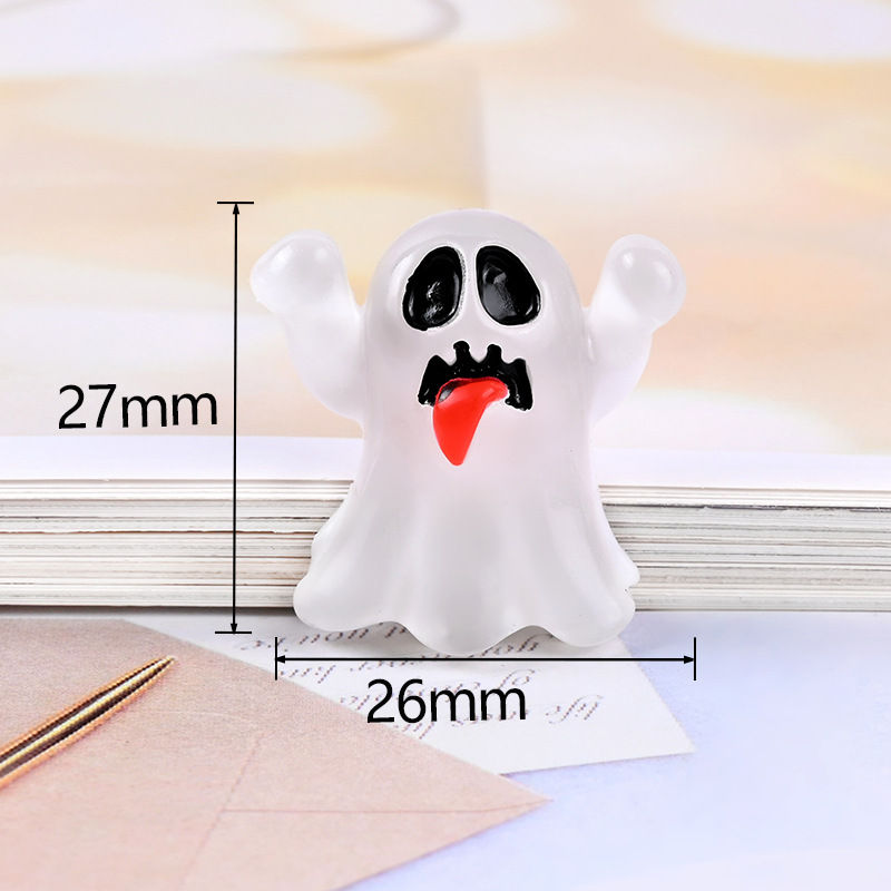 Thumbnail: Halloween Charm