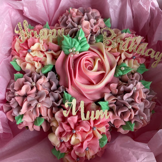 Happy Birthday Mum Bouquet
