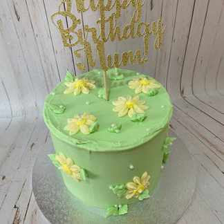 6" Daisy Cake