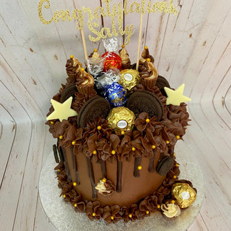 6" Candy Cake