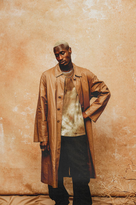 NIKE AJ11577 copy 2.jpg