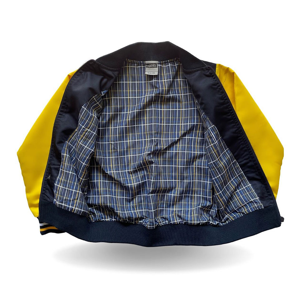 Miniatura: BLUSA COLLEGE ABERTA EM MICROFIBRA