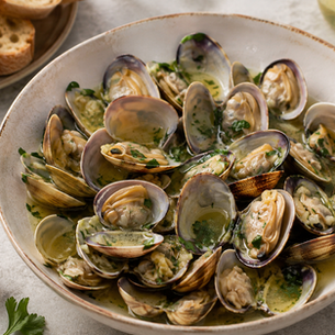 Amêijoas à Bulhão Pato (Fresh Clams Bulhão Pato Style)