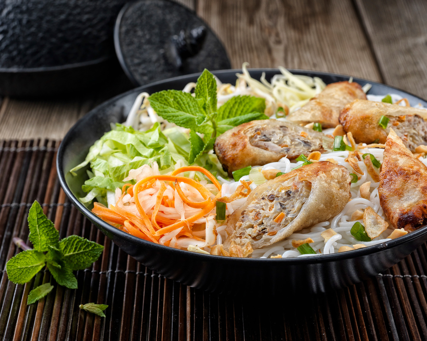 Screenshot of Nón Lá Vietnamese Kitchen | Streetfood | Corner | Vietnamesisches Essen | Take-away | Spalentor | Markthalle | Klara | Basel