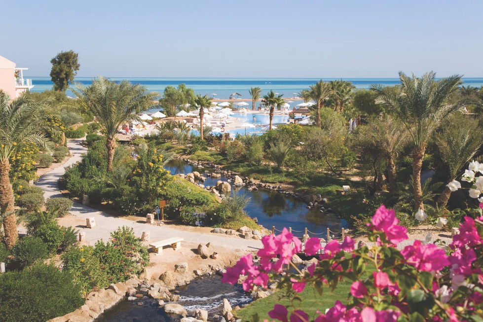 Moevenpick_Hotel_El_Gouna_View 2 Large.jpeg