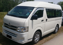 Toyota Hiace (M)