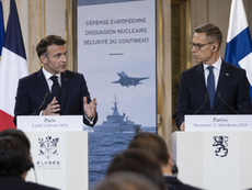 Finlandia pronta ad aderire alla deterrenza nucleare francese: Helsinki rafforza il pilastro europeo della difesa