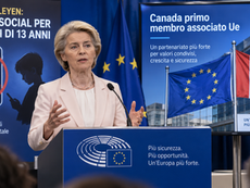 Europa, stretta sui social per i minori e nuova alleanza con il Canada