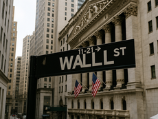 Wall Street in rialzo: rimbalzo dei titoli tech e ottimismo sugli utili, vola Broadcom dopo l’accordo con OpenAI