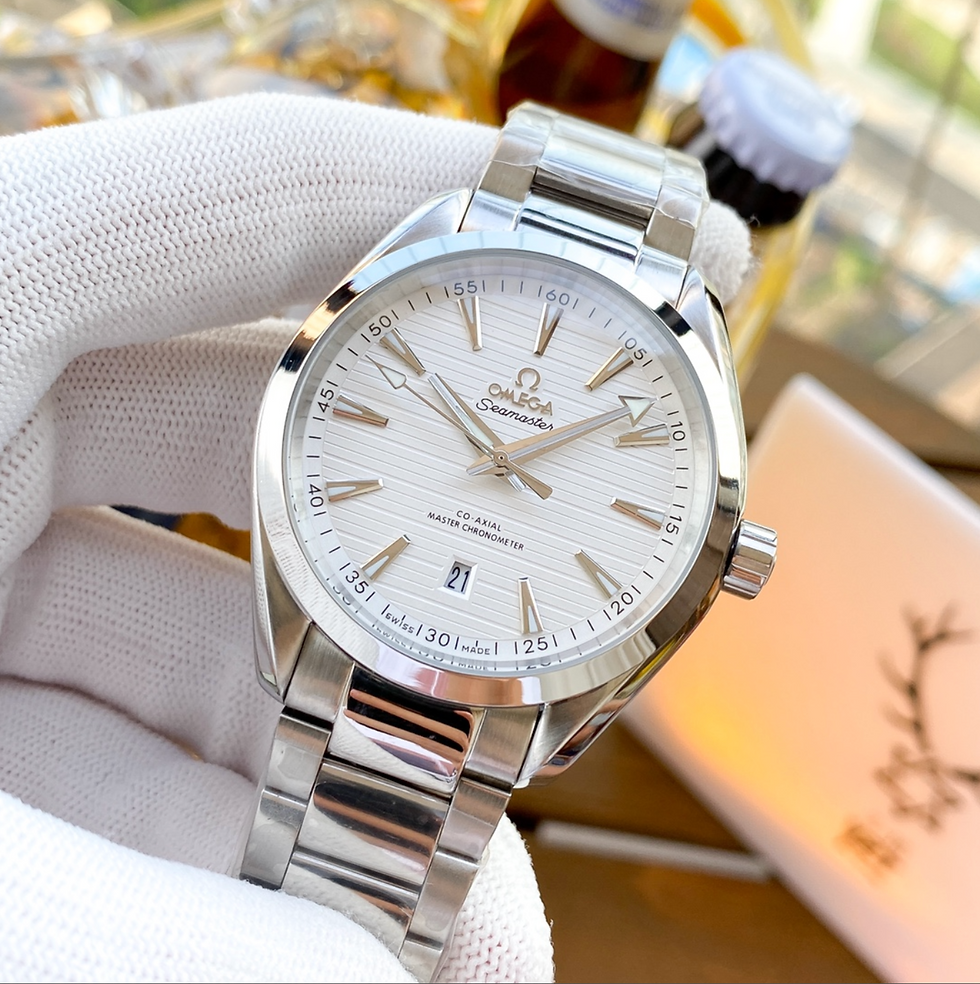 WOG233 41mm Automatic