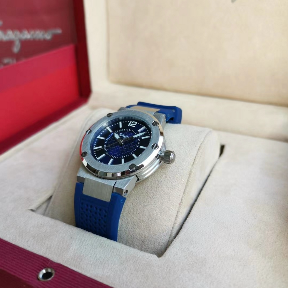 180€ SF01