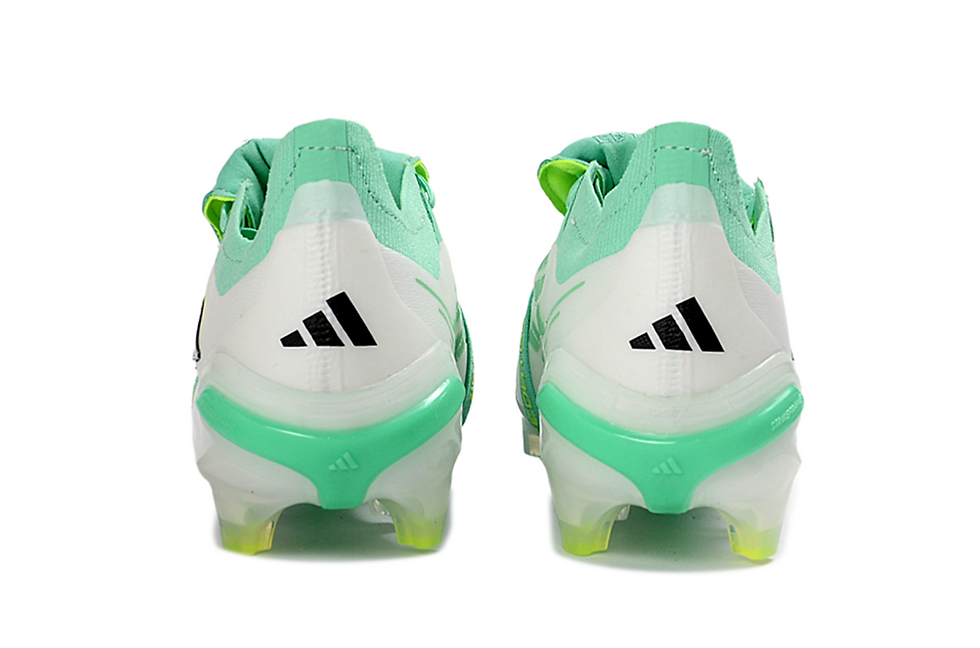 89€ Predator 2026 N°47