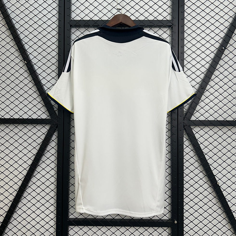 18€ Retro T. 11/12