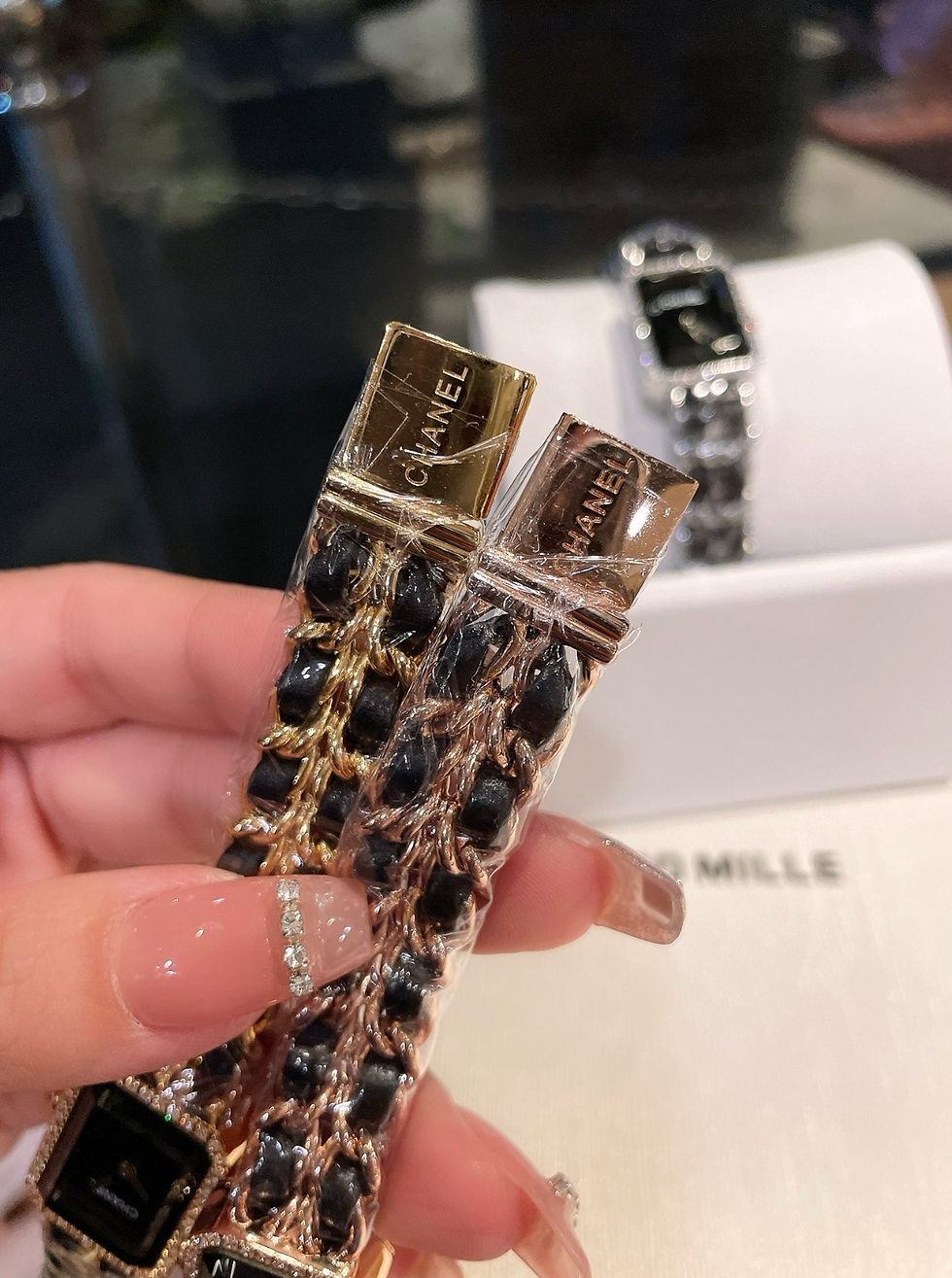 160€ CL33