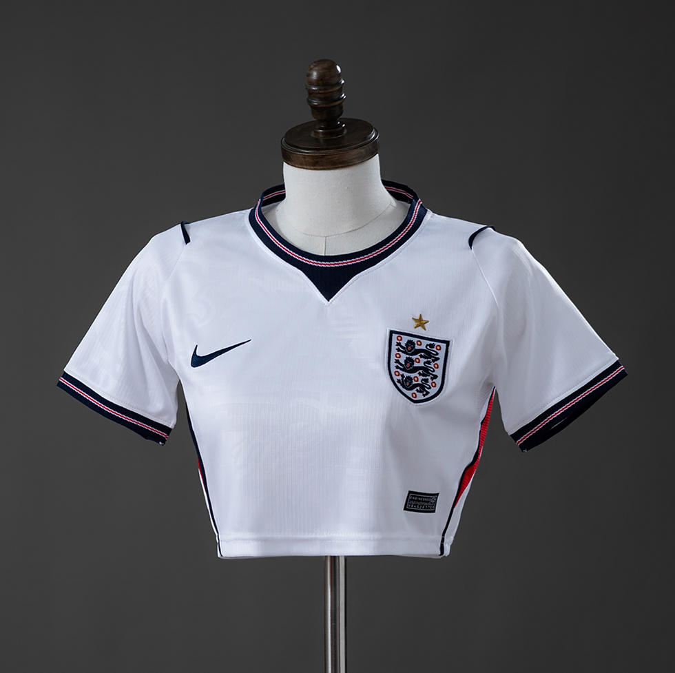 14€ Home Top 2026