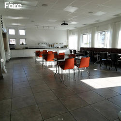 En före bild- frukostmatsal