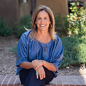 Mary Christy portrait_DSC3206-Edit.jpg