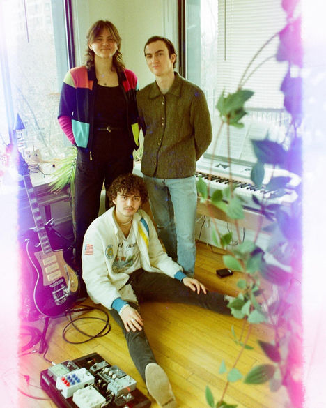 FRI14A3A296-9A09-49B8-B7DA-49E5BF67DE88