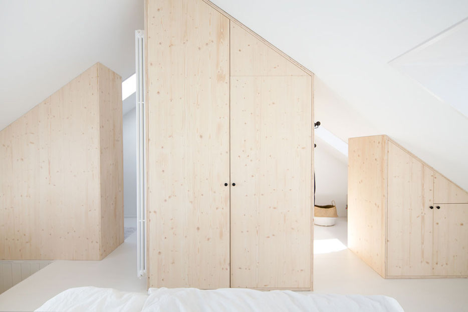 Referenz Renovation mit ökologischen Anstrichen und kt.COLOR.: 
EFH Meilen, Mona Lisa Malerhandwerk aus Frauenhand, Zürich.
