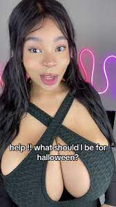 gogonene nude