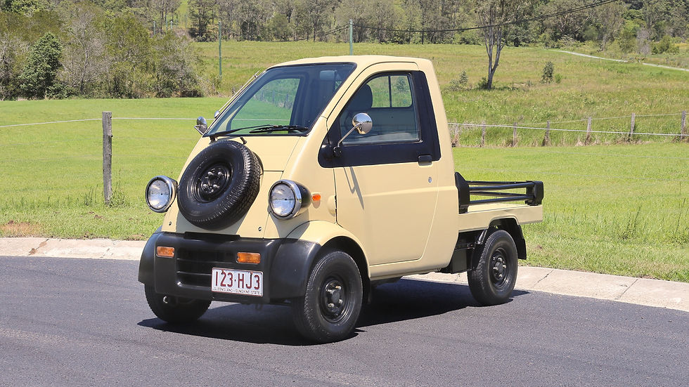 Thumbnail: Daihatsu Midget 2 - SOLD