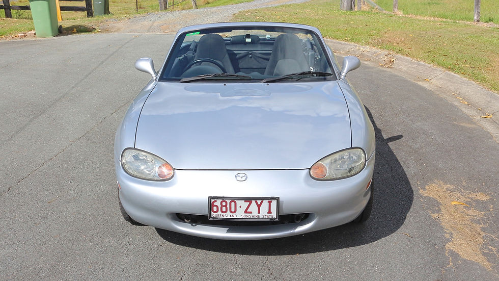 Thumbnail: 1998 Mazda MX5
