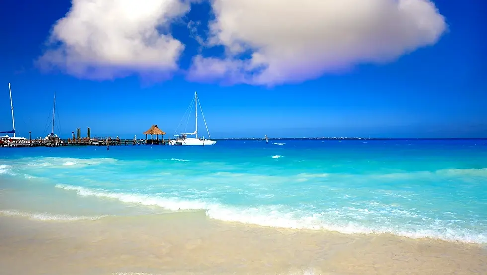 Playa-Tortugas-Cancun-1.webp