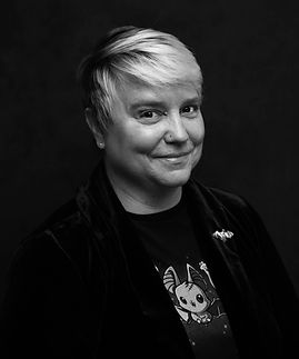 Tiffani Angus_Headshot-1.jpg