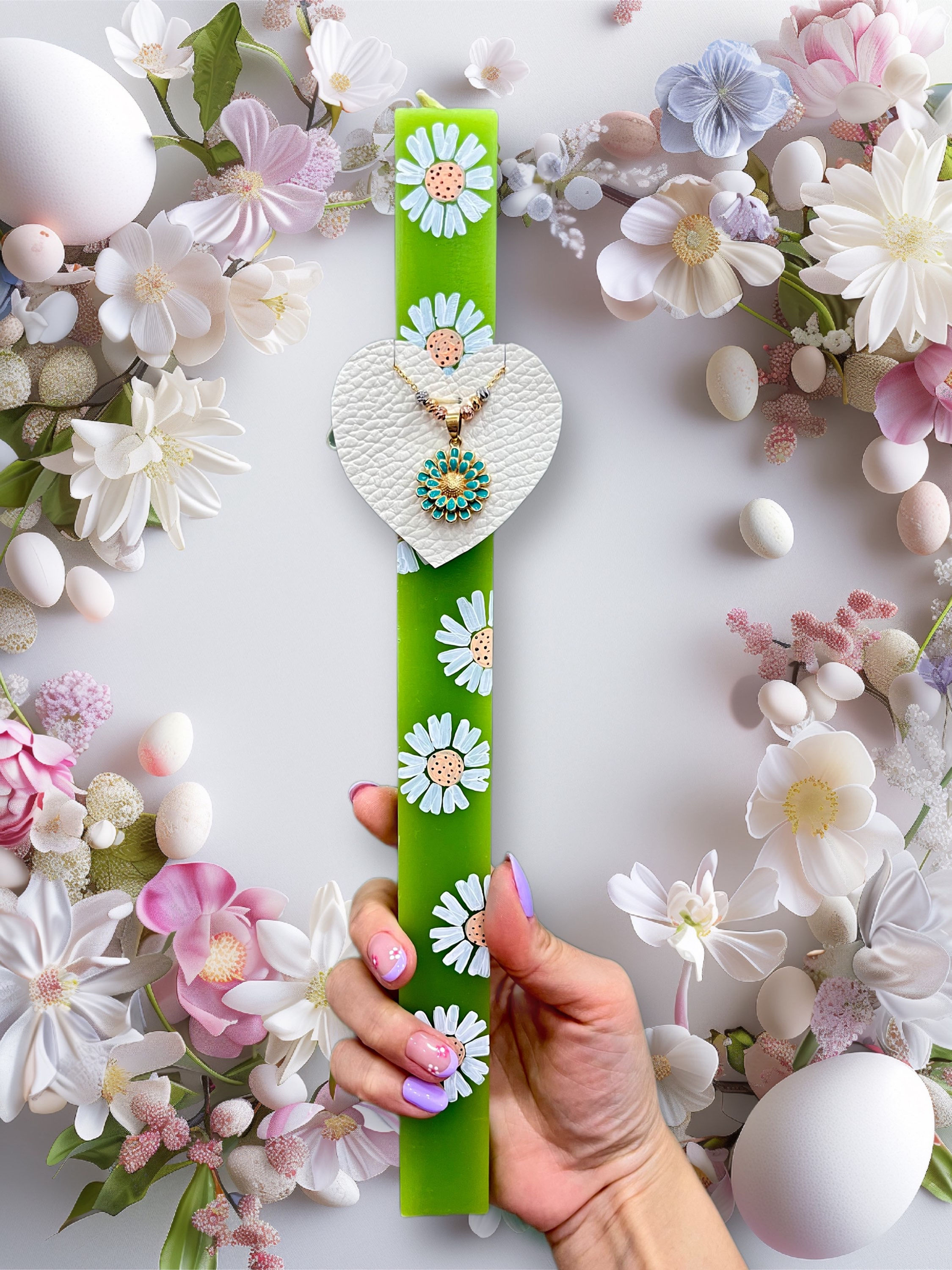 Daisies apple green Easter candle
