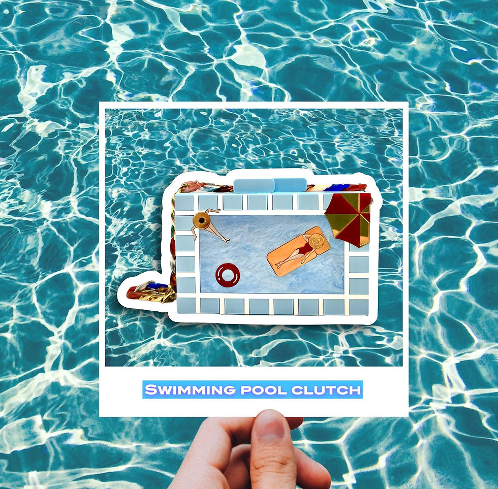 Thumbnail: Swimming pool clutch 