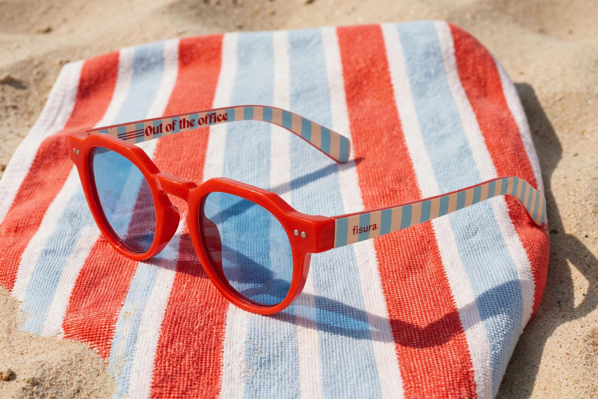 Fisura sunglasses Out of the office