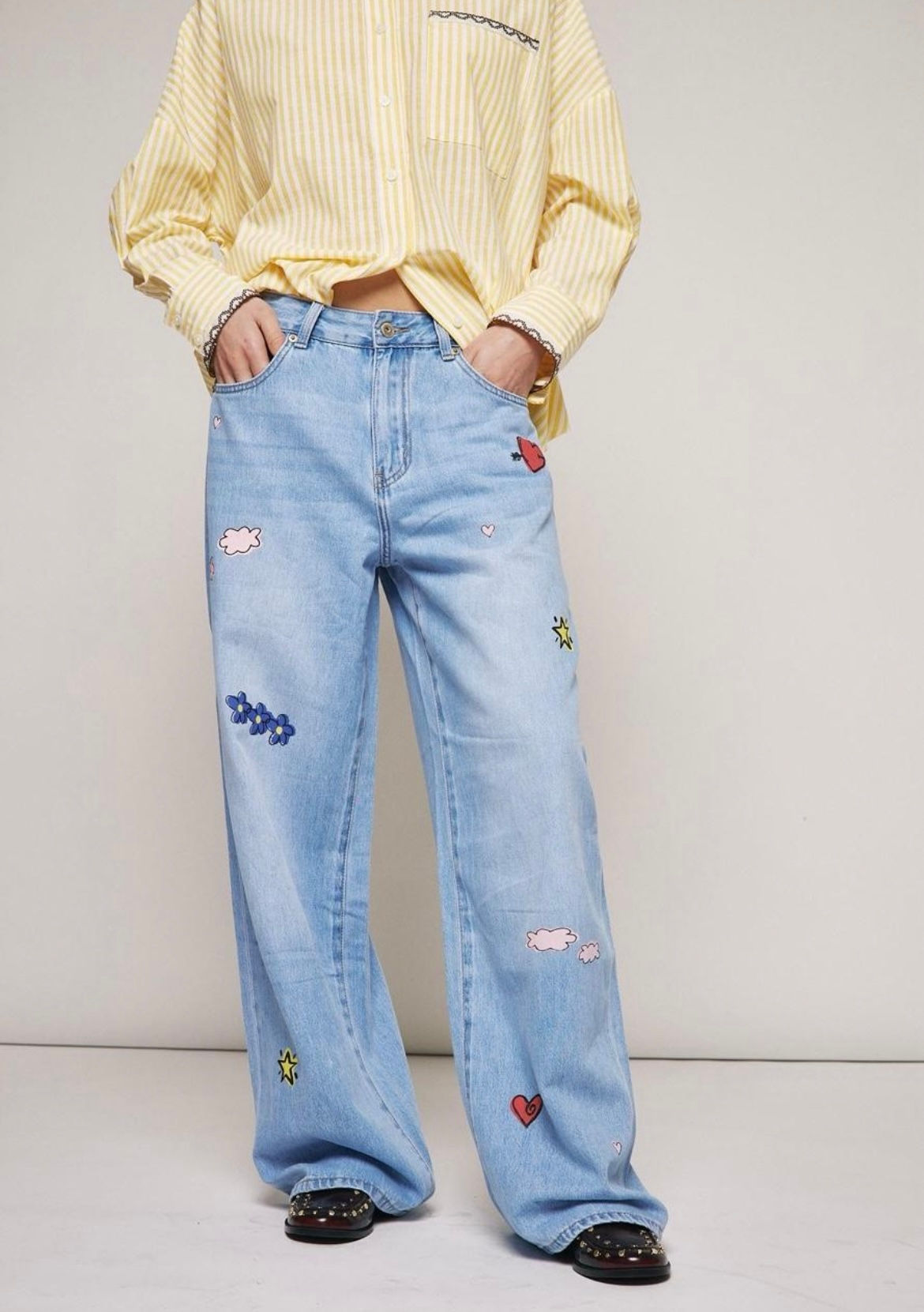 Playground light blue jeans