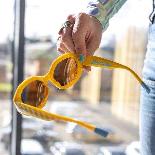 Thumbnail: Fisura Summer club sunglasses