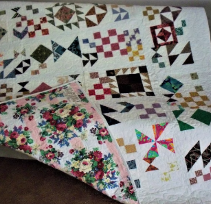Patchwork Quilt: 64x70 inches Pieced Bedding